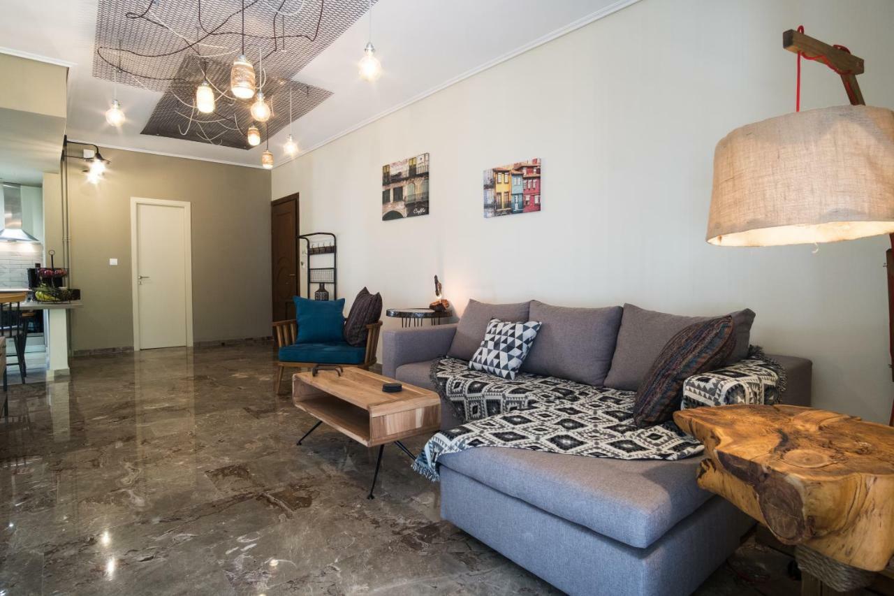 Comfy Apartment Of 104 M² Near Metro! Athén Kültér fotó